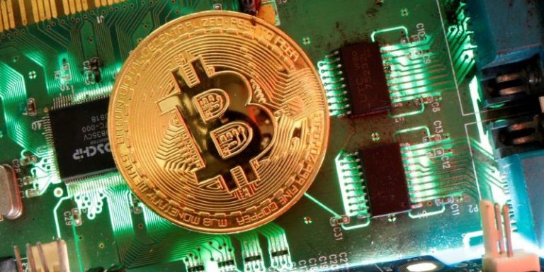 Bitcoin rockets above $11,000 to year highs as the dollar weakens | Currency News |  Financial and Business News | Markets Insider