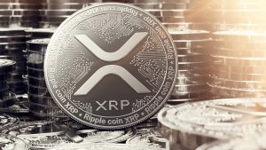 Veteran Analyst Peter Brandt Scorns 'XRP's Bag Holder,' Compares Ripple to the Fed