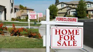 $1 Trillion in Housing Bonds: US Real Estate Crisis Held Back by Fed's Mortgage Purchases